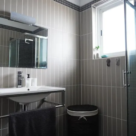 Modern House In Appartement Bajamar (La Laguna)