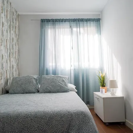 Modern House In Apartment Bajamar (La Laguna)