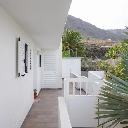 Apartment Modern House In