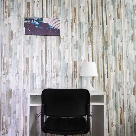 Modern House In Бахамар